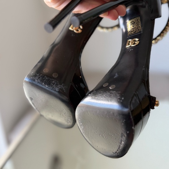 Like new Dolce & Gabbana Patent leather platform sandals 37 $1,695 - Picture 8 of 14